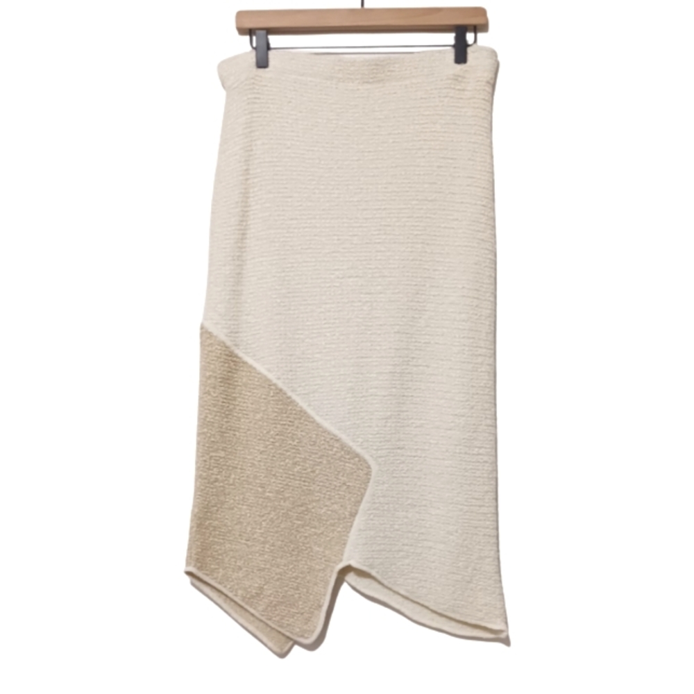 Belamie neutral asymmetrical mid length skirt size medium
